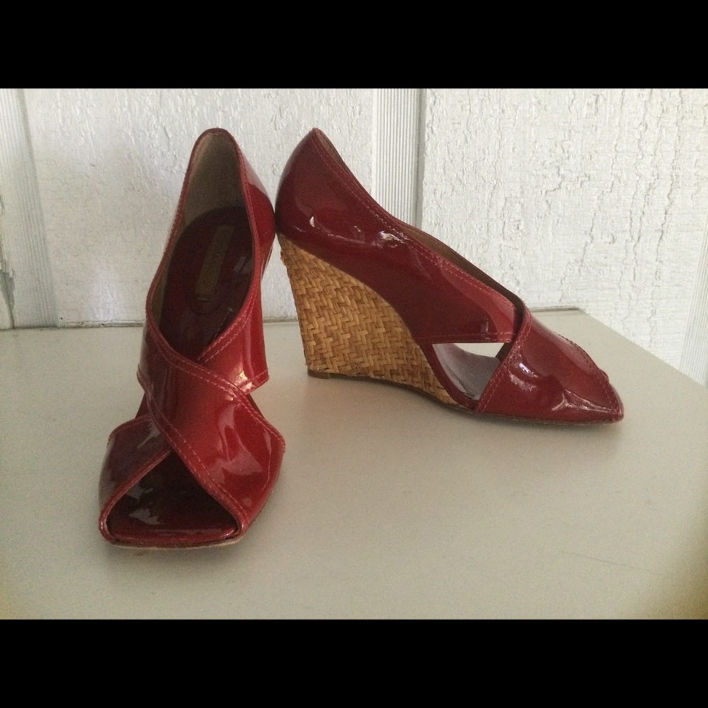 BCBGMAXAZRIA Raisa Patent Woven Wedge Heels Shoes Size 8.5 Women